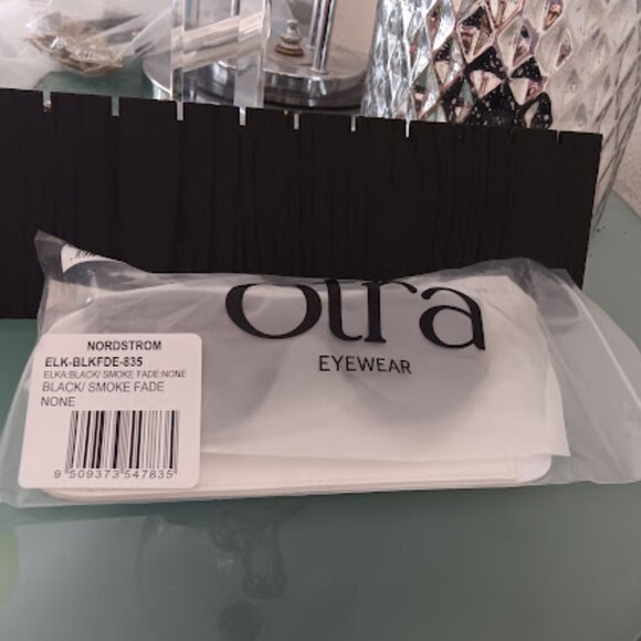 OTRA EYEWEAR Modern Elka Cat Eye Sunglasses COLOR: BLACK/SMOKE FADE**NEW! - Picture 8 of 8